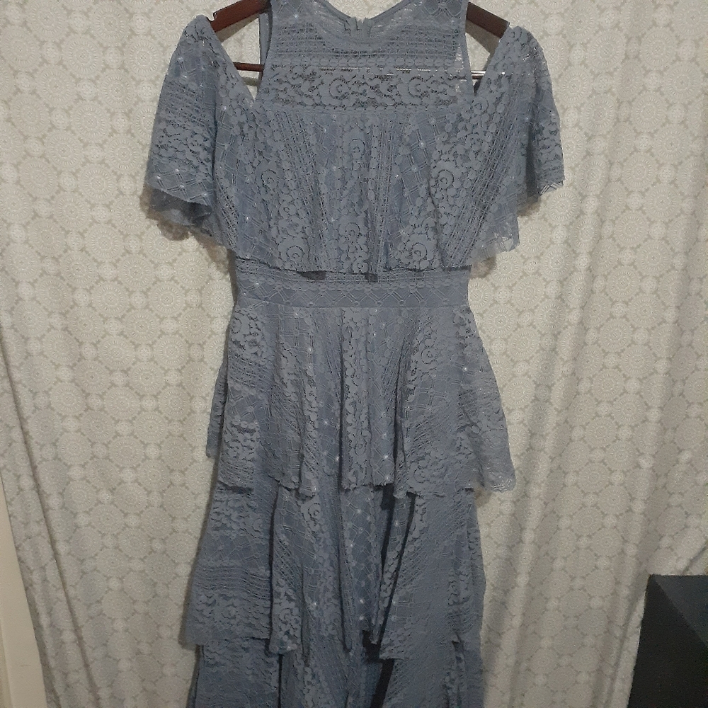 Gianni Bini Blue Lace Cold Shoulder Tiered Maxi Dress Spring Summer Easter